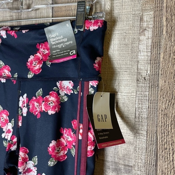 Gap Fit Blackout Technology 7/8 Legging NWT - Picture 5 of 5